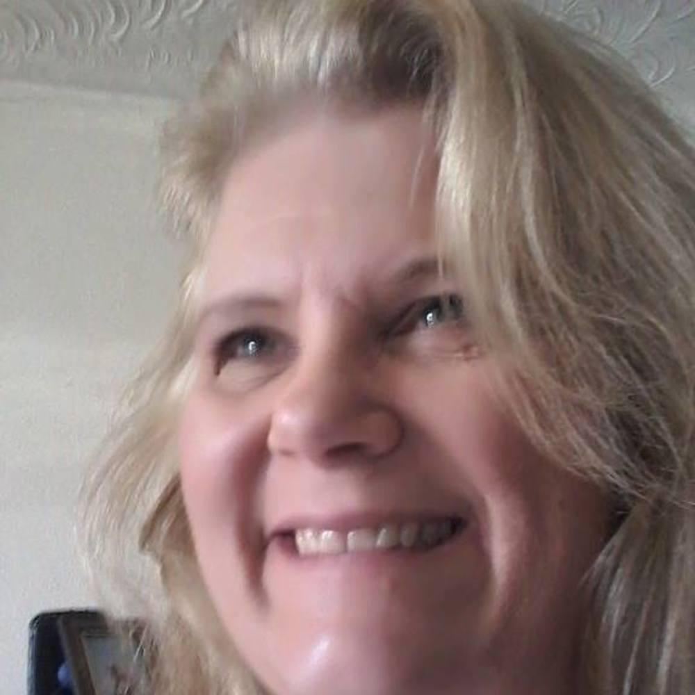 Meet your Posher, Becky